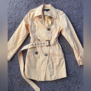 Jones New York Light Yellow Double-Breasted Trench Coat